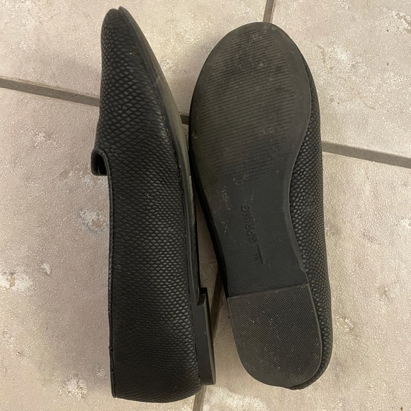 Call it Spring faux leather flats - Picture 2 of 2